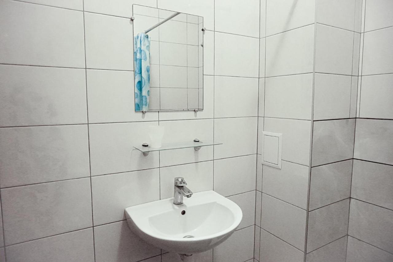 Doba In Ua Studio Irpin Apartments Luaran gambar